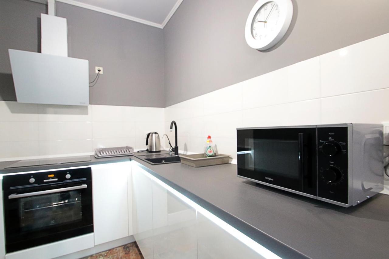 Lviv Nest Center Aparts Bagian luar foto