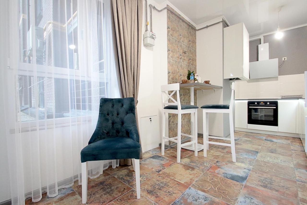 Lviv Nest Center Aparts Bagian luar foto