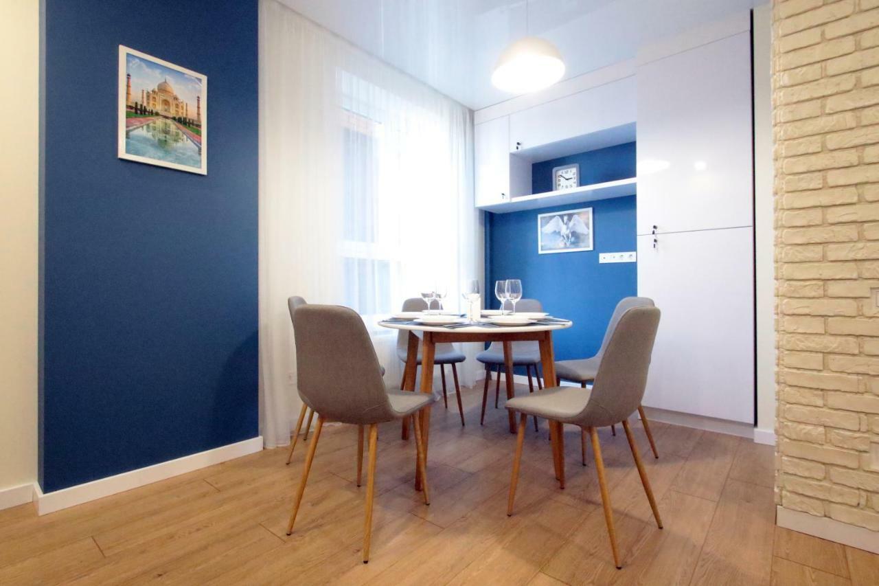 Lviv Nest Center Aparts Bagian luar foto
