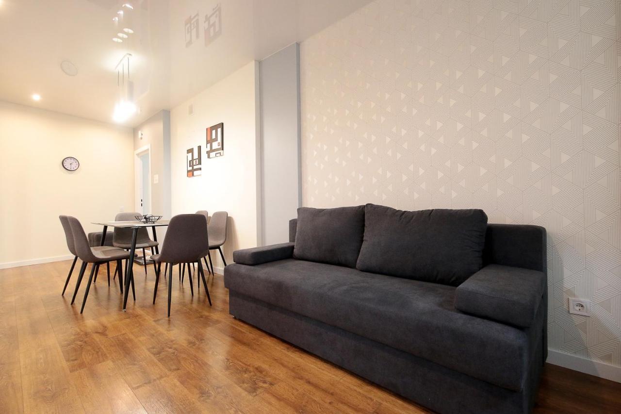 Lviv Nest Center Aparts Bagian luar foto
